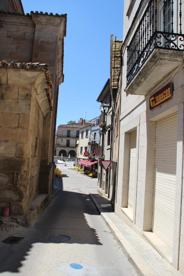 La Casa Del Estanco Apartment Fermoselle Luaran gambar
